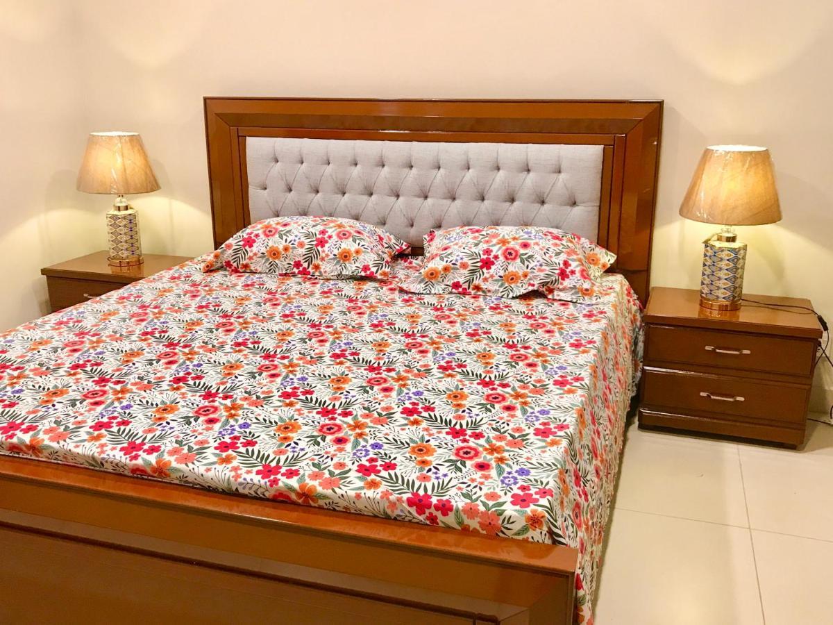اسلام اباد Atrium High Suite 2Bed Family Apartment Near Giga Mall المظهر الخارجي الصورة