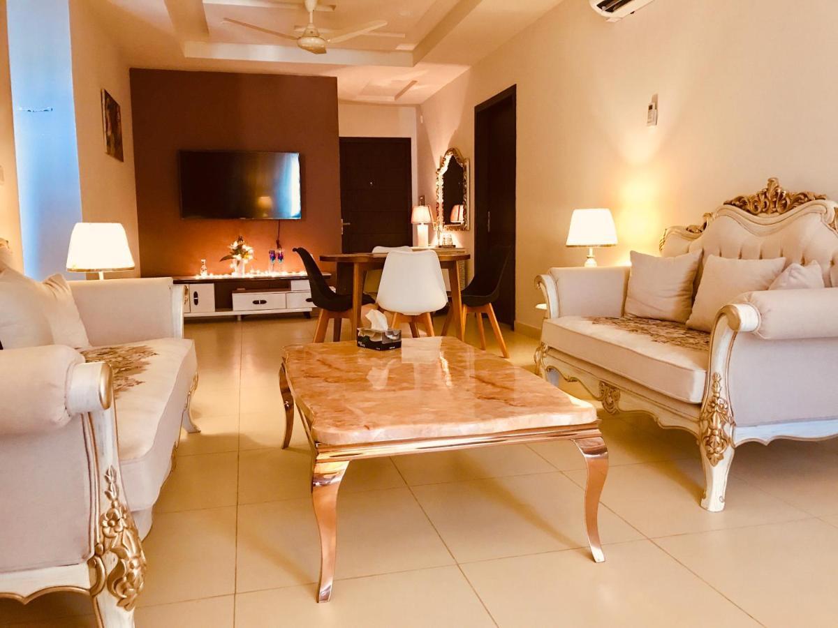 اسلام اباد Atrium High Suite 2Bed Family Apartment Near Giga Mall المظهر الخارجي الصورة
